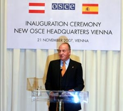 Su Majestad el Rey durante su intervención en la inauguración de la nueva sede de la Organización para la Seguridad y la Cooperación en Europa