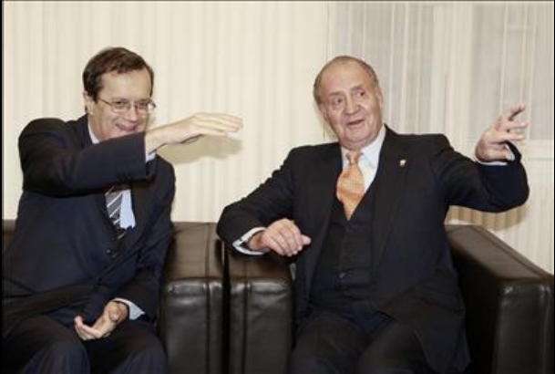 Don Juan Carlos con el Secretario General de la OSCE, Marc Perrin de Brichambaut