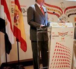 Su Majestad el Rey durante su intervención en el Encuentro Empresarial Hispano-Egipcio