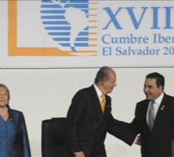 Don Juan Carlos en la inauguración de la XVIII Cumbre Iberoamericana de Jefes de Estado y de Gobierno