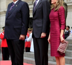 Los Príncipes, con el Presidente de la República del Perú en el Palacio de Gobierno