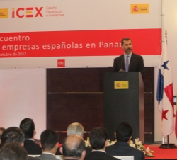 Viaje Oficial a la República de Panamá. Don Felipe durante sus palabras en el encuentro de empresas españolas en Panamá