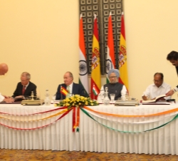 Ceremonia de firma de acuerdos bilaterales