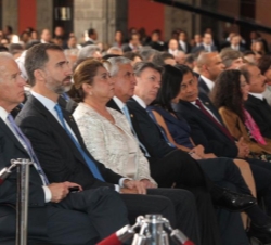 Su Alteza Real el Príncipe de Asturias durante la ceremonia de toma de posesión del Presidente Enrique Peña en el Palacio Nacional