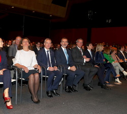 Su Majestad el Rey en primera fila durante la inauguración del WindEurope Conference & Exhibition 2019