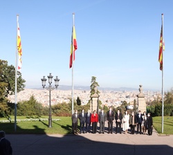 Fotografía de grupo al termino de la entrega del Premio de Literatura en Lengua Castellana "Miguel de Cervantes" 2019