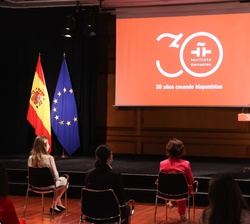 La secretaria general del Instituto Cervantes, Carmen Noguero, en un momento de su intervención