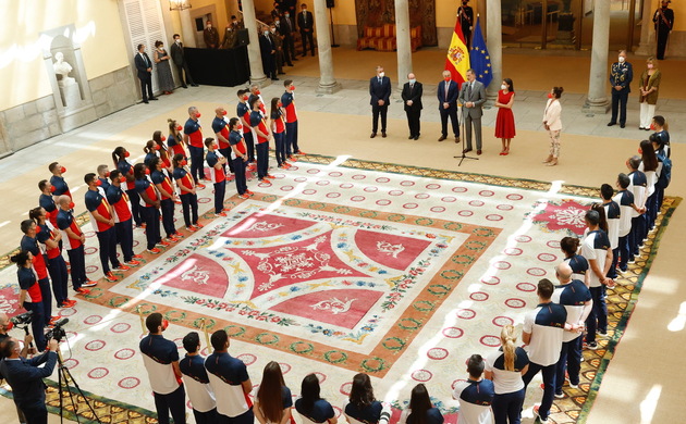 Su Majestad el Rey dirige unas palabras a los integrantes del Equipo Olímpico Español participante en los Juegos Olímpicos de Tokio