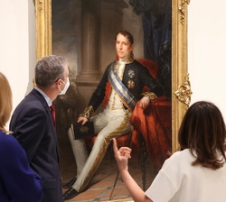 Recorrido de Don Felipe por la exposición “2328 reales de vellón. Goya y los orígenes de la Colección Banco de España”