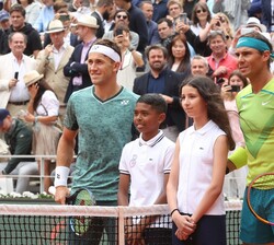 Rafael Nadal y Casper Ruud al inicio del partido