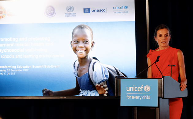 Su Majestad la Reina durante su intervención en la reunión de alto nivel organizada por UNICEF, la UNESCO y la OMS dentro de la semana de la Asamblea 