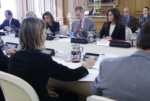 Los Reyes presiden la reunión de la Comisión Delegada de la Fundación Princesa de Girona
