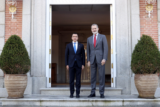 Su Majestad el Rey junto a Su Excelencia el Presidente de la República del Ecuador, Sr. Daniel Noboa Azín