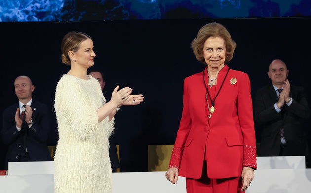 Su Majestad la Reina Doña Sofía tras recibir la Medalla de Oro de la Comunidad Autónoma de las Illes Balears 