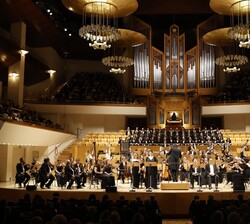 Vista de la Sala Sinfónica en un momento del concierto a cargo de l Orquesta Sinfónica y Coro de RTVE