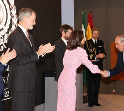 Don Antonio y Don Eduardo Miura, de la Ganadería Miura, reciben la medalla de oro al mérito en las Bellas Artes 2022