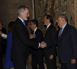 Su Majestad el Rey recibe el saludo del delegado del Gobierno en la Comunidad Autónoma de las Illes Balears, Alfonso Rodríguez Badal