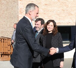 Su Majestad el Rey recibido por el ministro del Interior, Fernando Grande-Marlaska