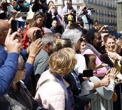 El público recibe con cariño a la Princesa de Asturias