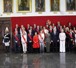 Su Alteza Real la Princesa de Asturias junto a las autoridades
