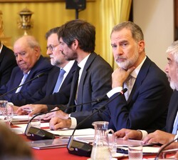 Don Felipe en la reunión del Patronato del Real Instituto Elcano de Estudios Internacionales y Estratégicos