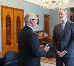 Conversación de Su Majestad el Rey y el Presidente de la República de Estonia