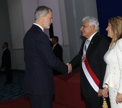 Su Majestad el Rey felicita al Presidente de la República de Panamá, José Raúl Mulino Quintero
