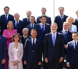 El Rey con una representación de la Cámara de Comercio Franco-Española