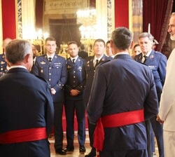 Un momento durante la audiencia del Rey a una comisión del Ejército del Aire y del Espacio compuesta por personal del Despliegue “Pacific Skies 