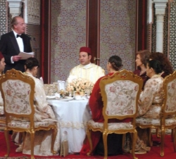 Cena de Gala ofrecida por el Rey Mohamed VI en honor de los Reyes
Palacio Real de Marrakech, 17 de enero de 2005