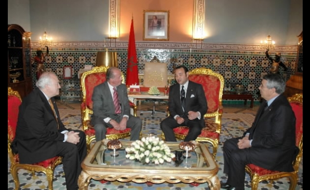 Encuentro de Su Majestad el Rey con el Rey Mohamed VI
Palacio Real de Marrakech, 17 de enero de 2005