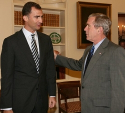 Don Felipe mantuvo un encuentro con el Presidente Bush
