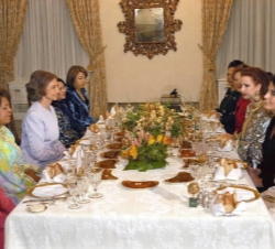 Cena privada ofrecida por la Princesa Lalla Salma
24 de febrero de 2005